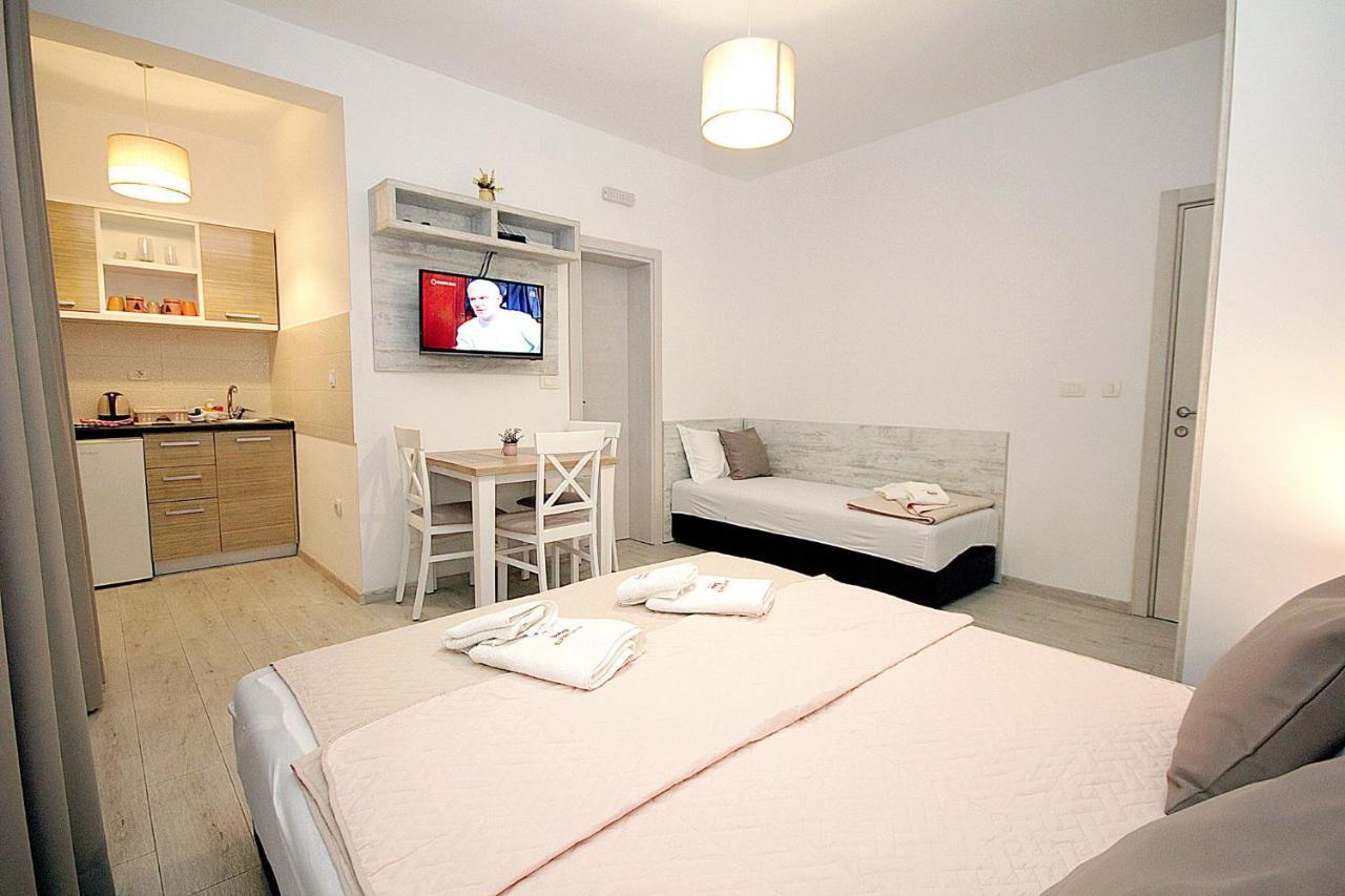 Apartments Saric Бар Экстерьер фото