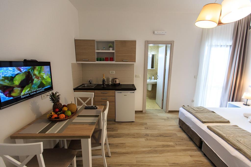 Apartments Saric Бар Экстерьер фото