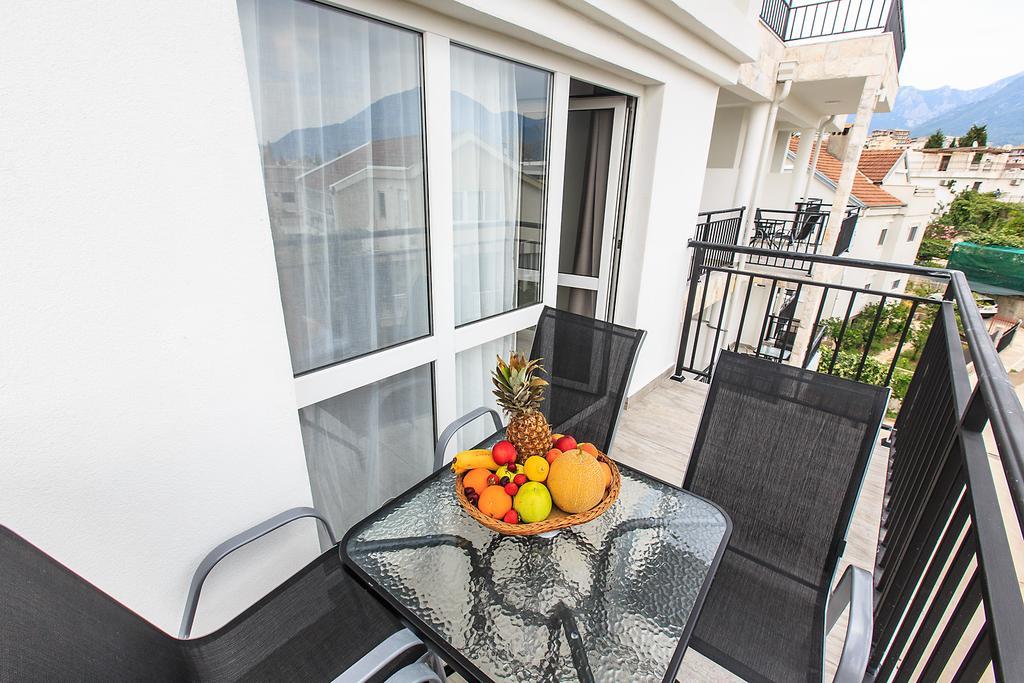 Apartments Saric Бар Экстерьер фото